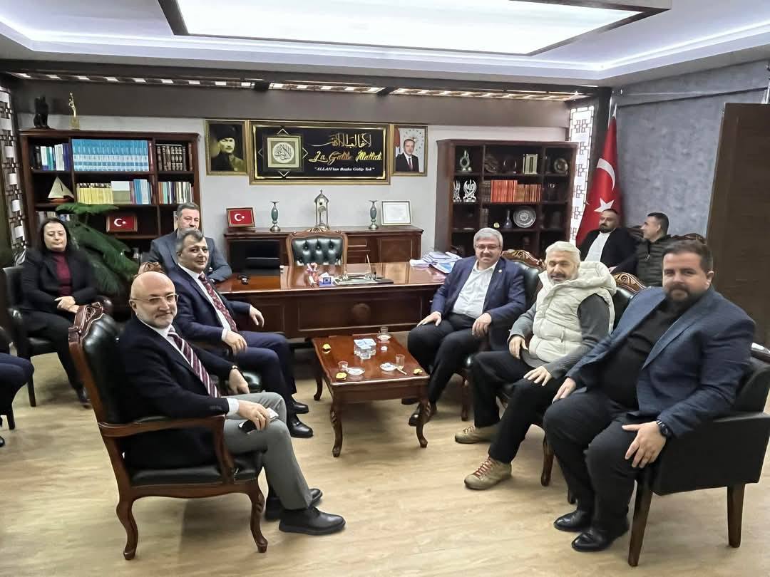 Milletvekili Yurdunuseven 'den Başkan Koyuncu'ya Ziyaret