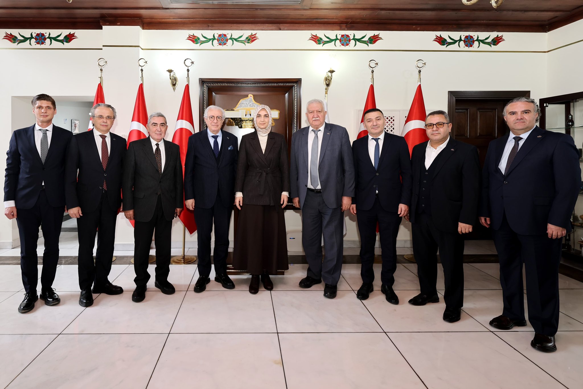 Vali Yiğitbaşı  Ege İhracatçı Birlikleri Temsilcilerini Ağırladı