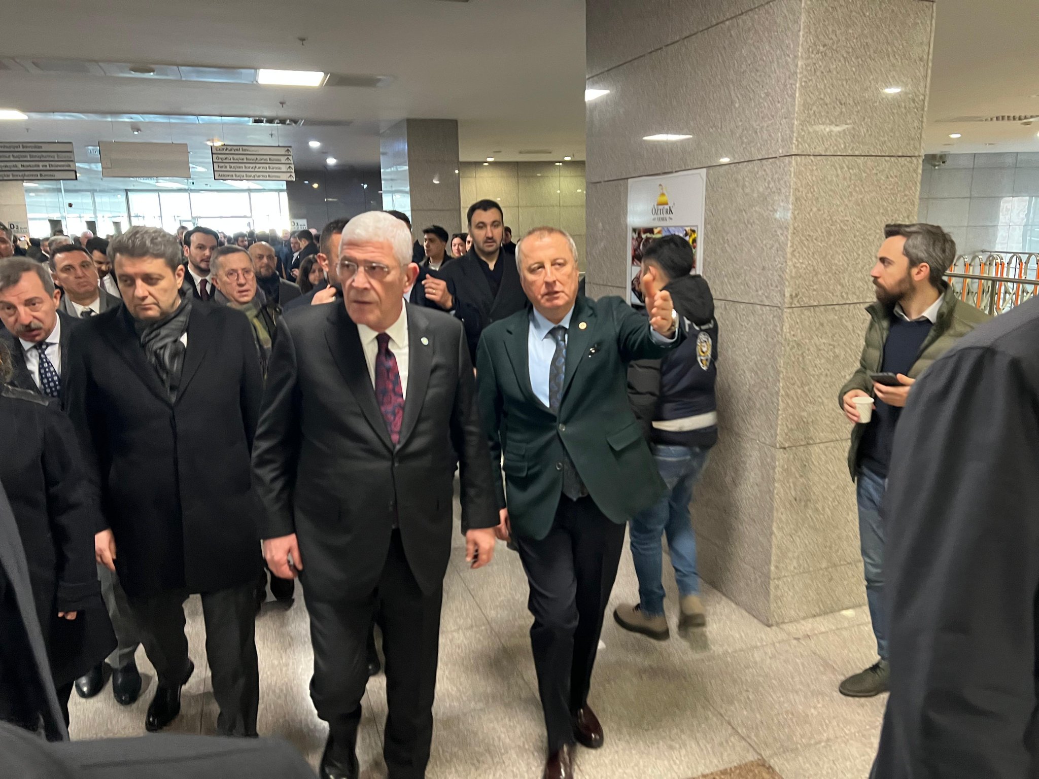 Afyon’un Mücadeleci Ruhu  Çağlayan Adliyesinde