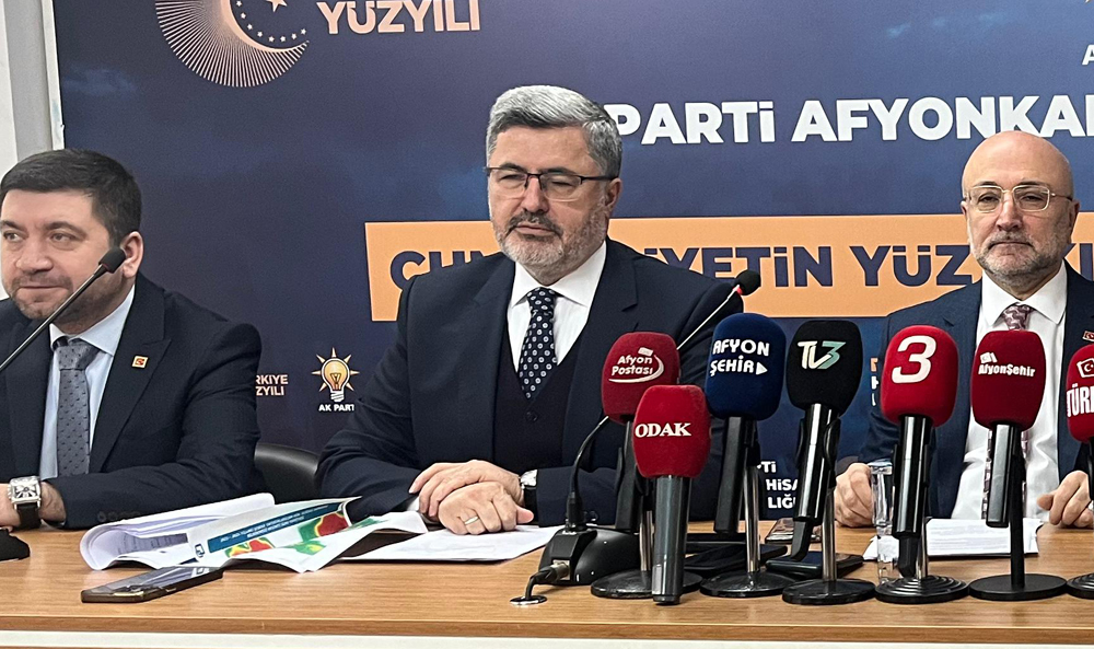 MİLLETVEKİLİ ÖZKAYA BELEDİYE'YE ÖĞRENCİ TALEPLERİNİ İLETTİ