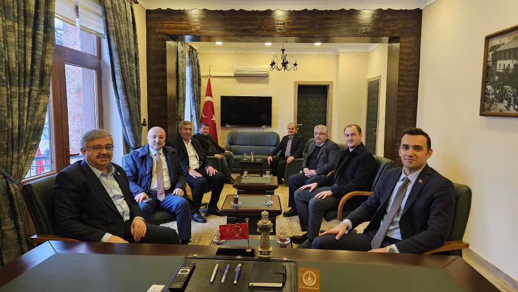AK PARTİ HEYETİNDEN SULTANDAĞI KAYMAKAMI HACI DEMİRCİ'YE ZİYARET