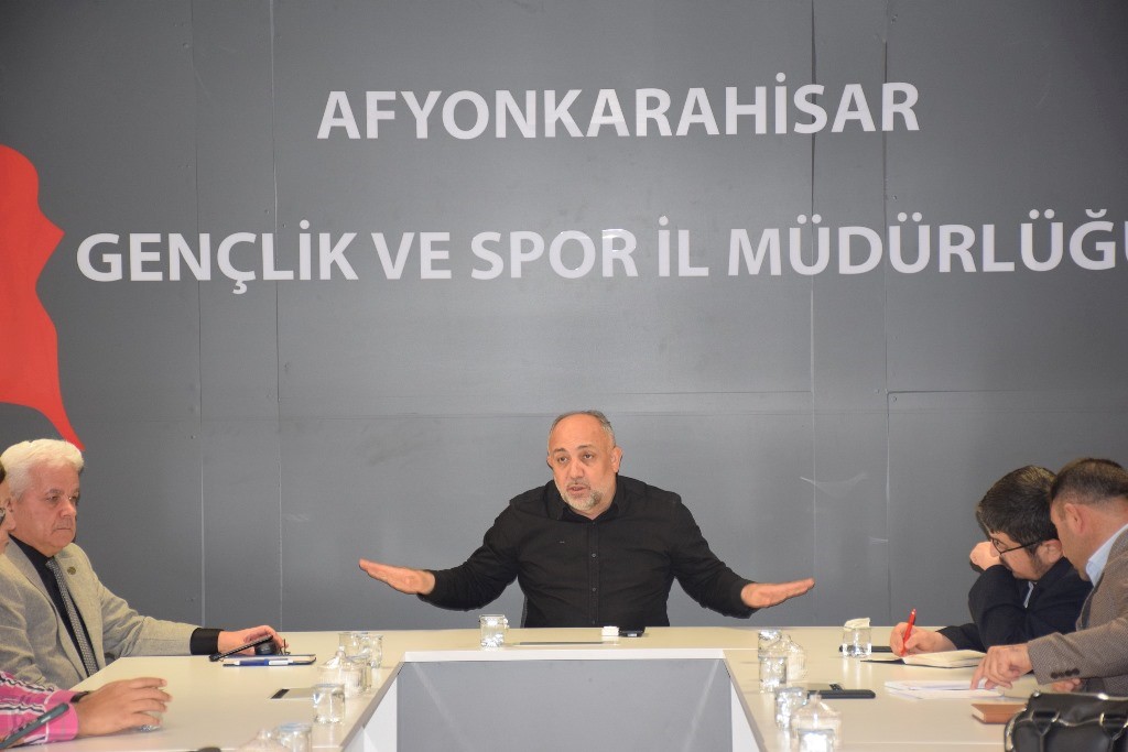 GENÇLİK VE SPOR İL MÜDÜRLÜĞÜ'NDE "YANGIN" TEMALI TOPLANTI DÜZENLENDİ