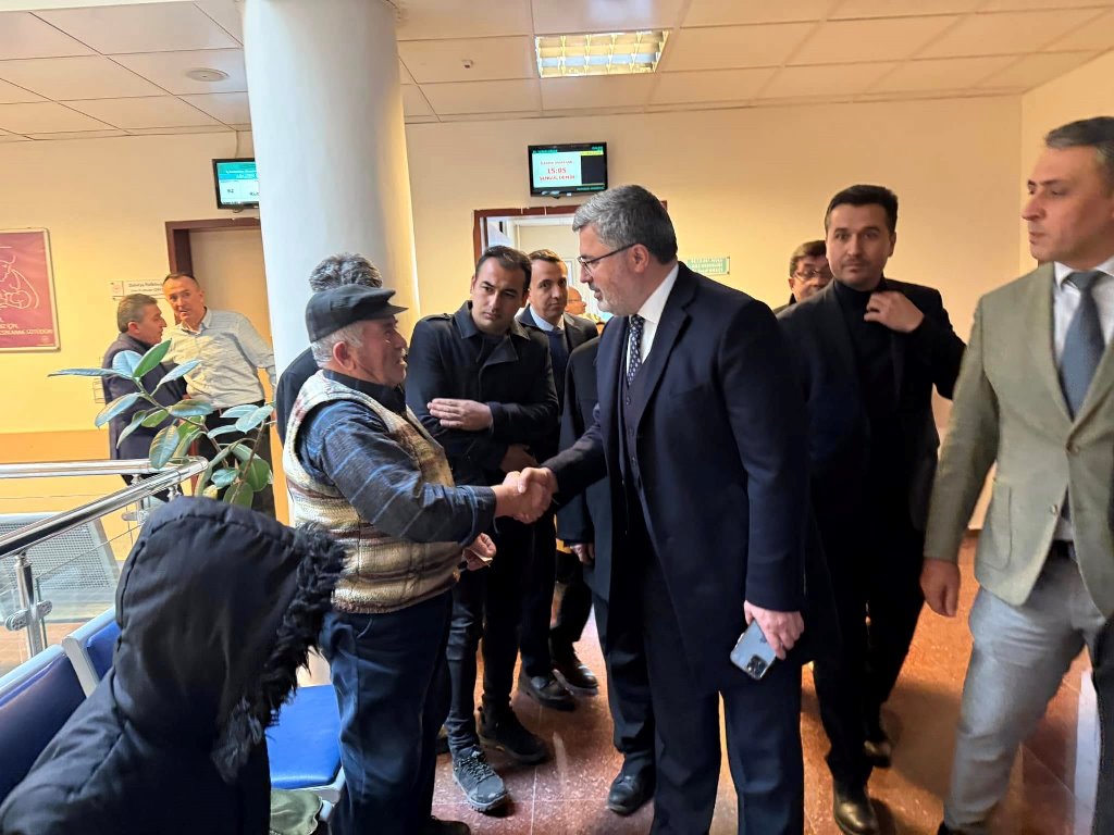 MİLLETVEKİLİ ÖZKAYA, İHSANİYE'DE ZİYARETLERDE BULUNDU