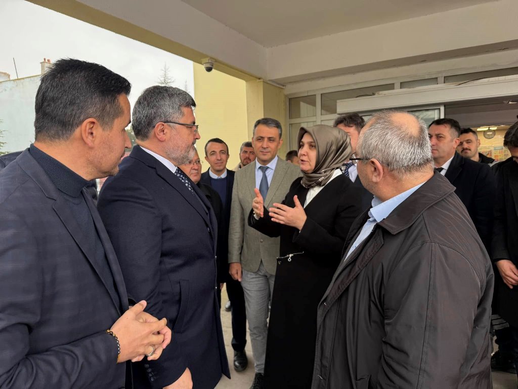MİLLETVEKİLİ ÖZKAYA, İHSANİYE'DE ZİYARETLERDE BULUNDU