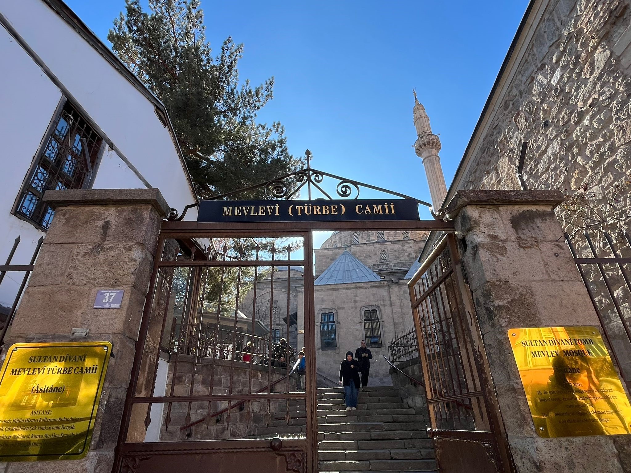 CHP'li Başkandan Cami Yerleşkesinde Fotoğraflı Propaganda