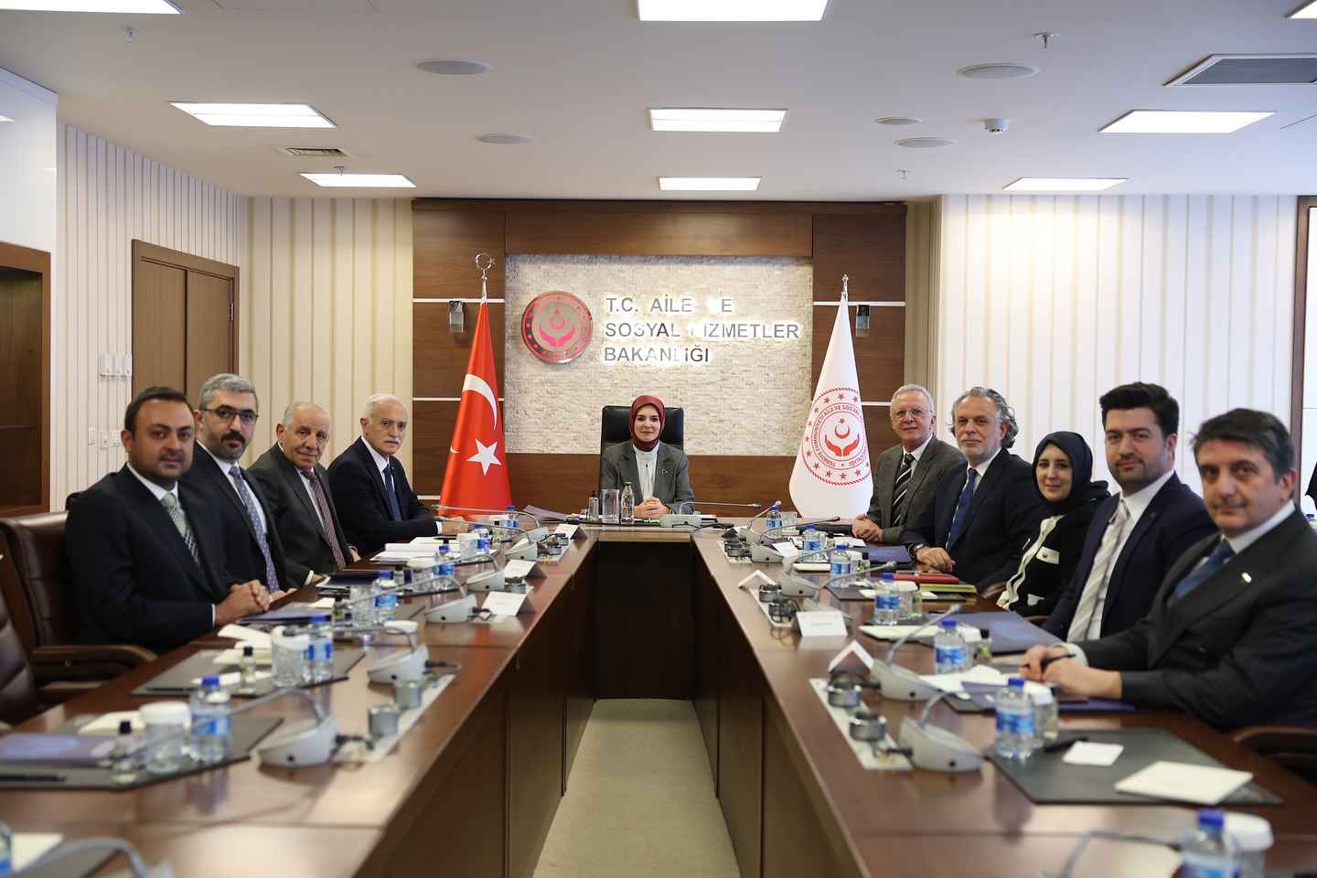 Bakan Göktaş’ın Gündemi  Kadınların Ekonomideki Yeri Oldu
