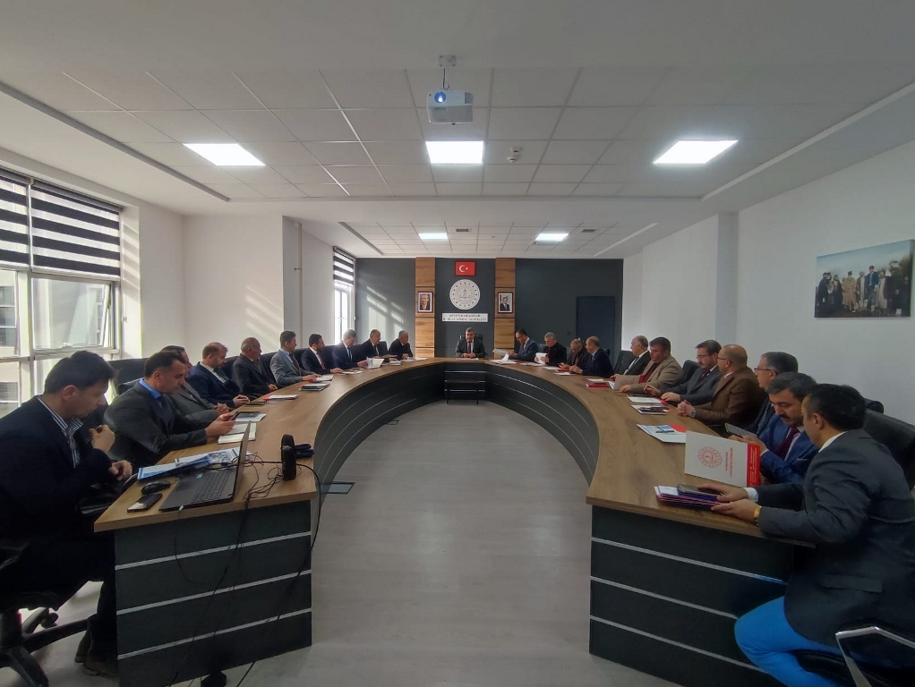 ÖĞRENCİLERİN AKADEMİK BAŞARILARINDAKİ ARTIŞ DEĞERLENDİRİLDİ