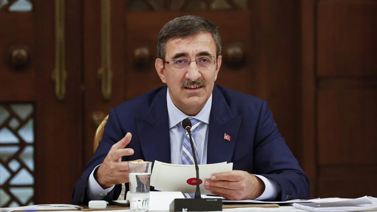 Cevdet Yılmaz: Kentsel dönüşüm siyaset üstü bir mesele olarak görülmeli