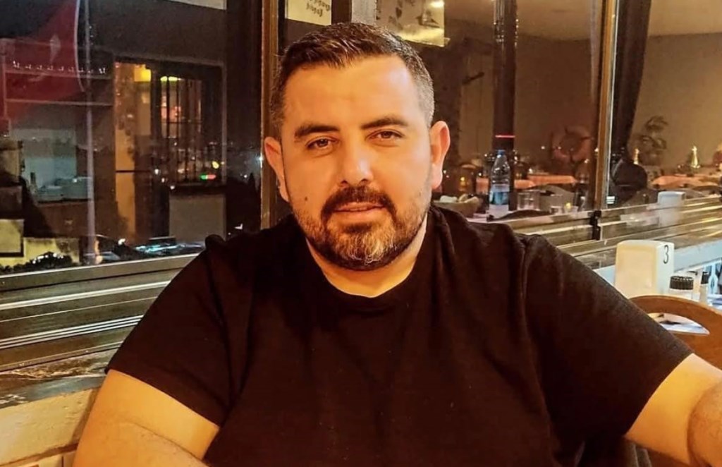 EVİNDE ÖLÜ OLARAK BULUNDU