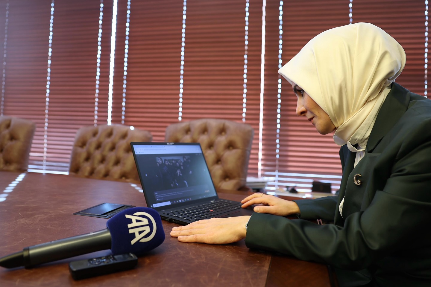 Afyonlu Bakan Göktaş, Anadolu Ajansı’nın ‘Yılın Kareleri’ Oylamasına Katıldı