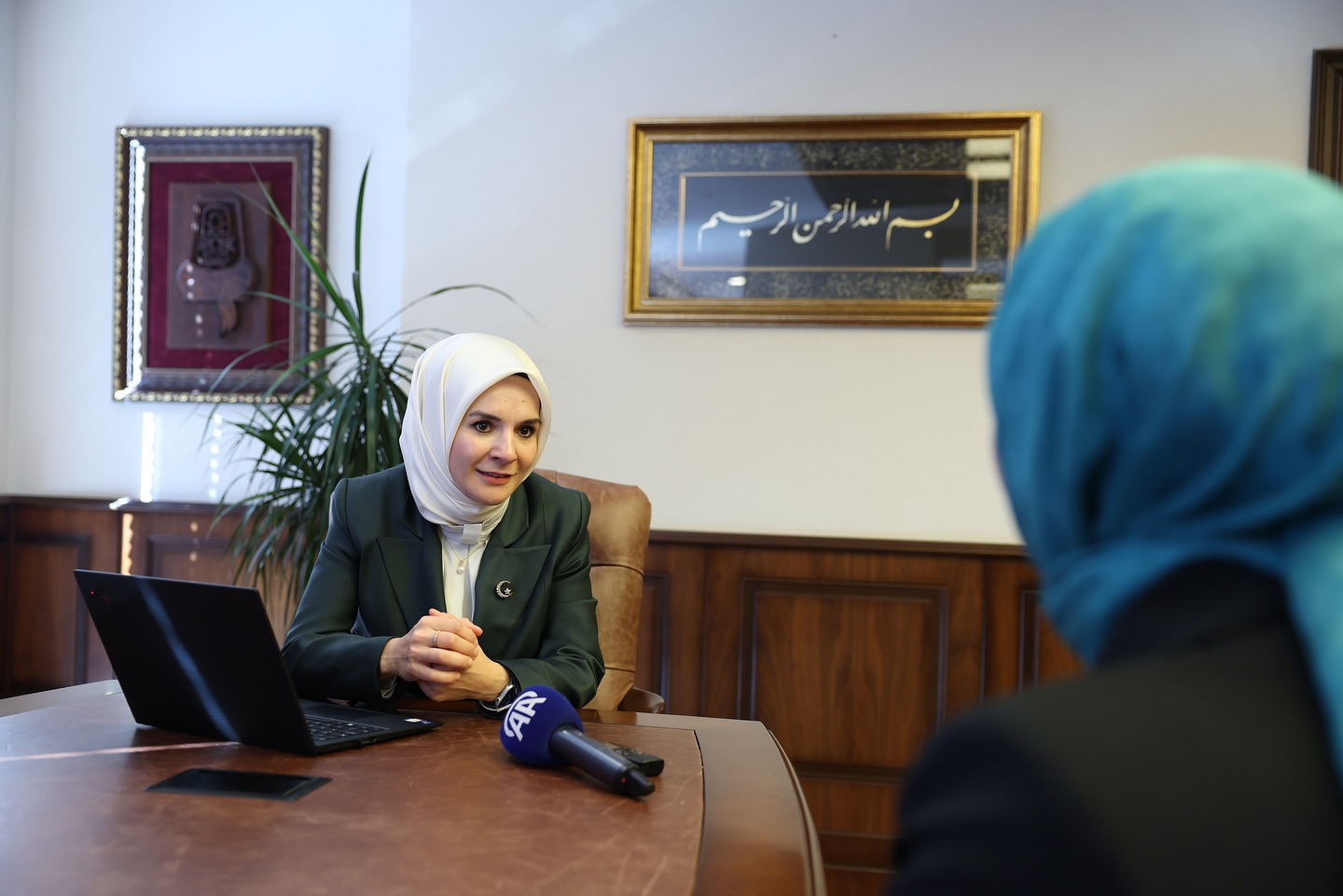 Afyonlu Bakan Göktaş, Anadolu Ajansı’nın ‘Yılın Kareleri’ Oylamasına Katıldı