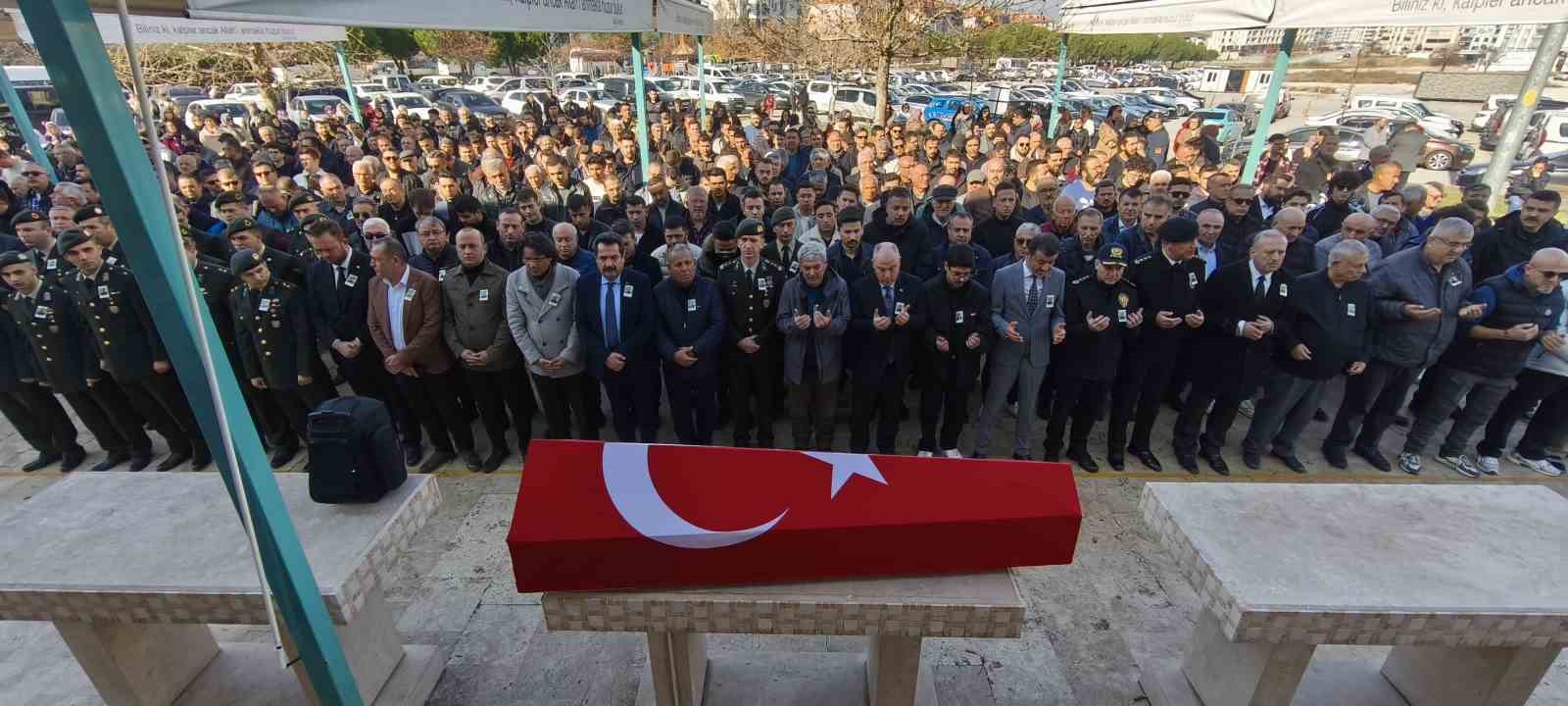 Kayak Kazasında Vefat Eden Astsubay Törenle Uğurlandı