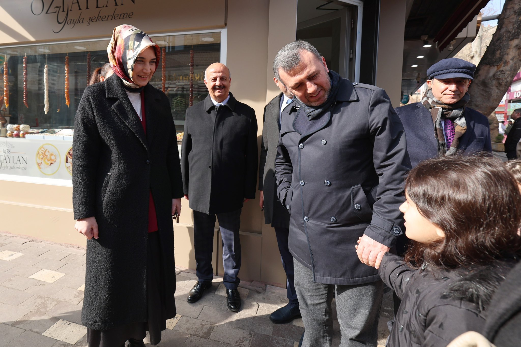 Vali Yiğitbaşı, Tarihi Uzun Çarşı’yı Ziyaret Etti