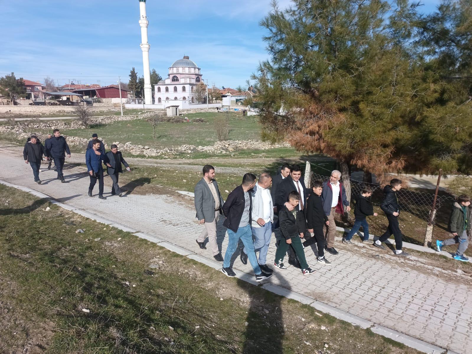 Kaymakam Çelik, Küllüce Köyünde Vatandaşlarla Bir Araya Geldi