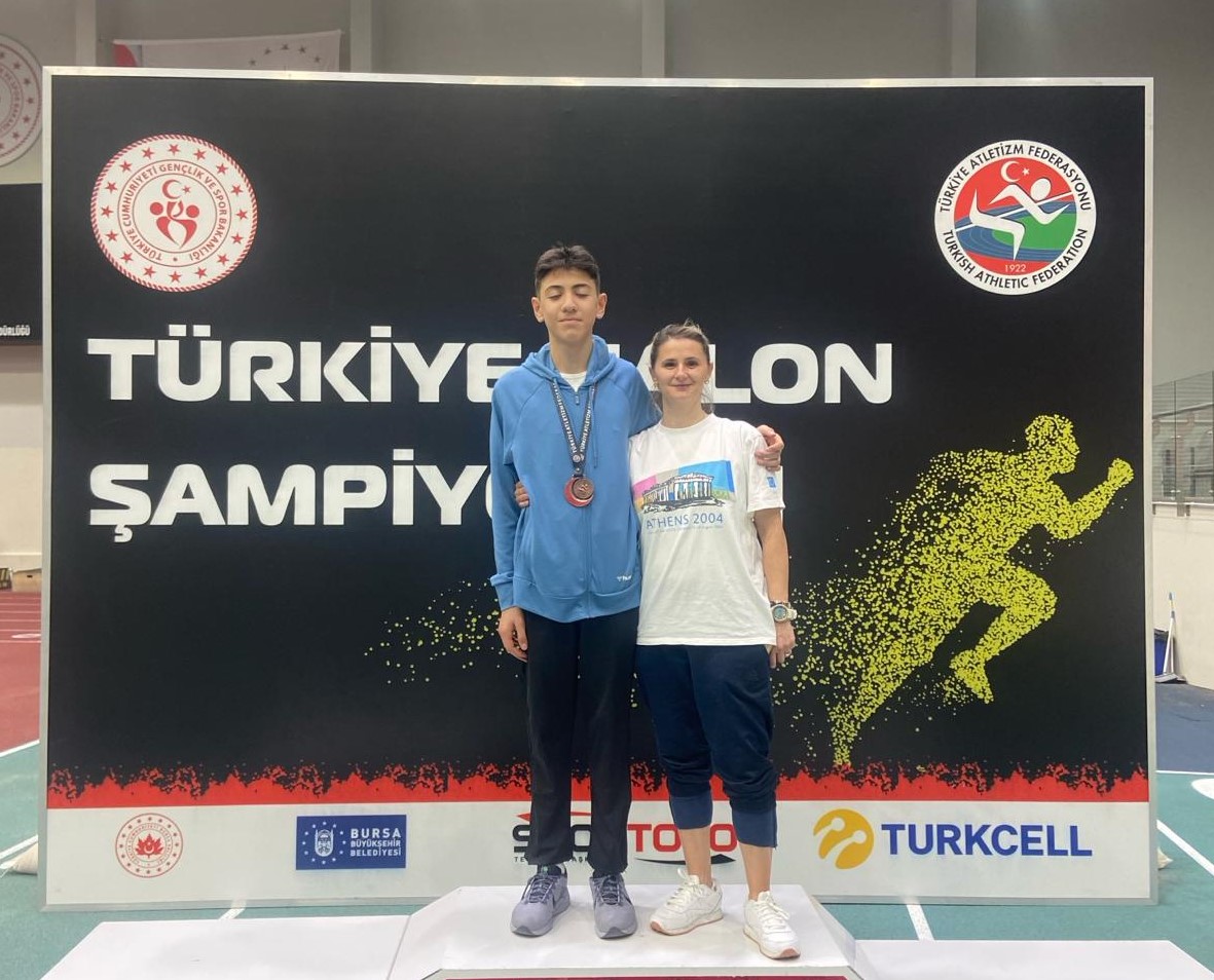 Afyonlu Sporcu Türkiye İkincisi