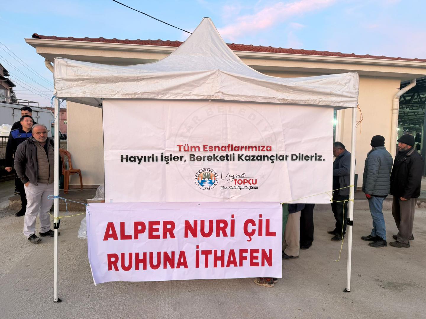 Dinar’da Pazarcı Esnafına Sıcak Çorba İkramı Devam Ediyor