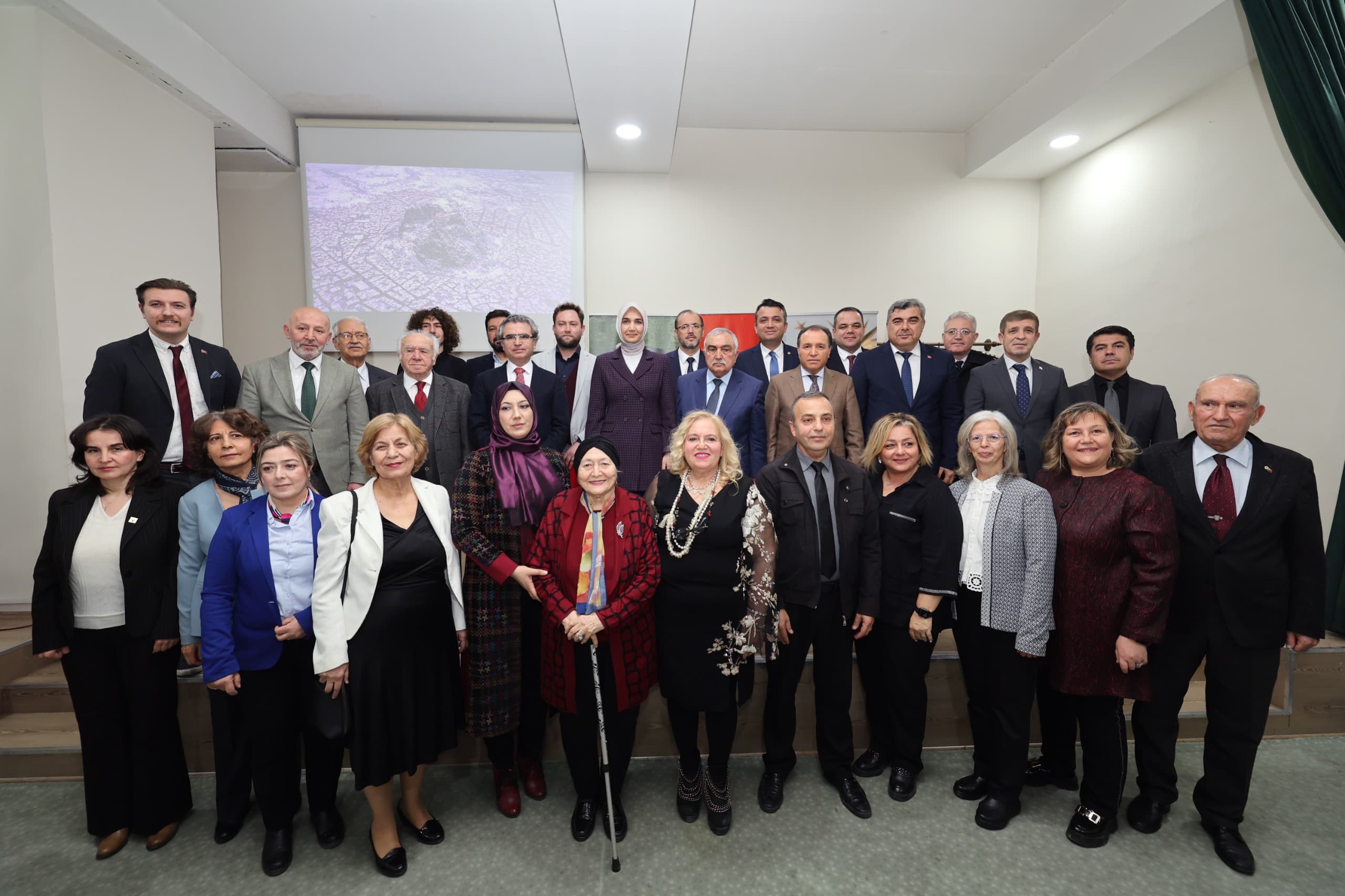 MAĞRİFET İLTİFATA TABİ: ADD BAŞARI ÖDÜLLERİ SAHİPLERİNİ BULDU