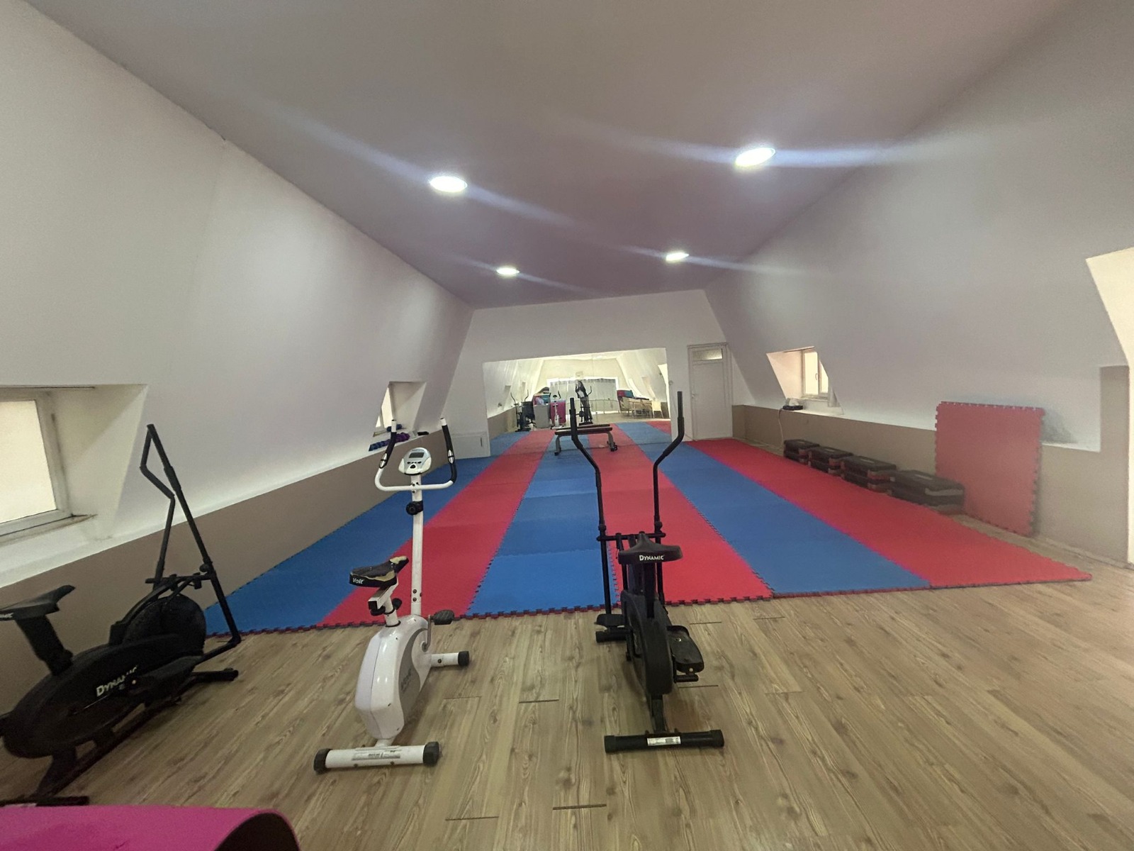 Emirdağ Belediyesinin Spor ve Yoga Kurslarına Yoğun İlgi