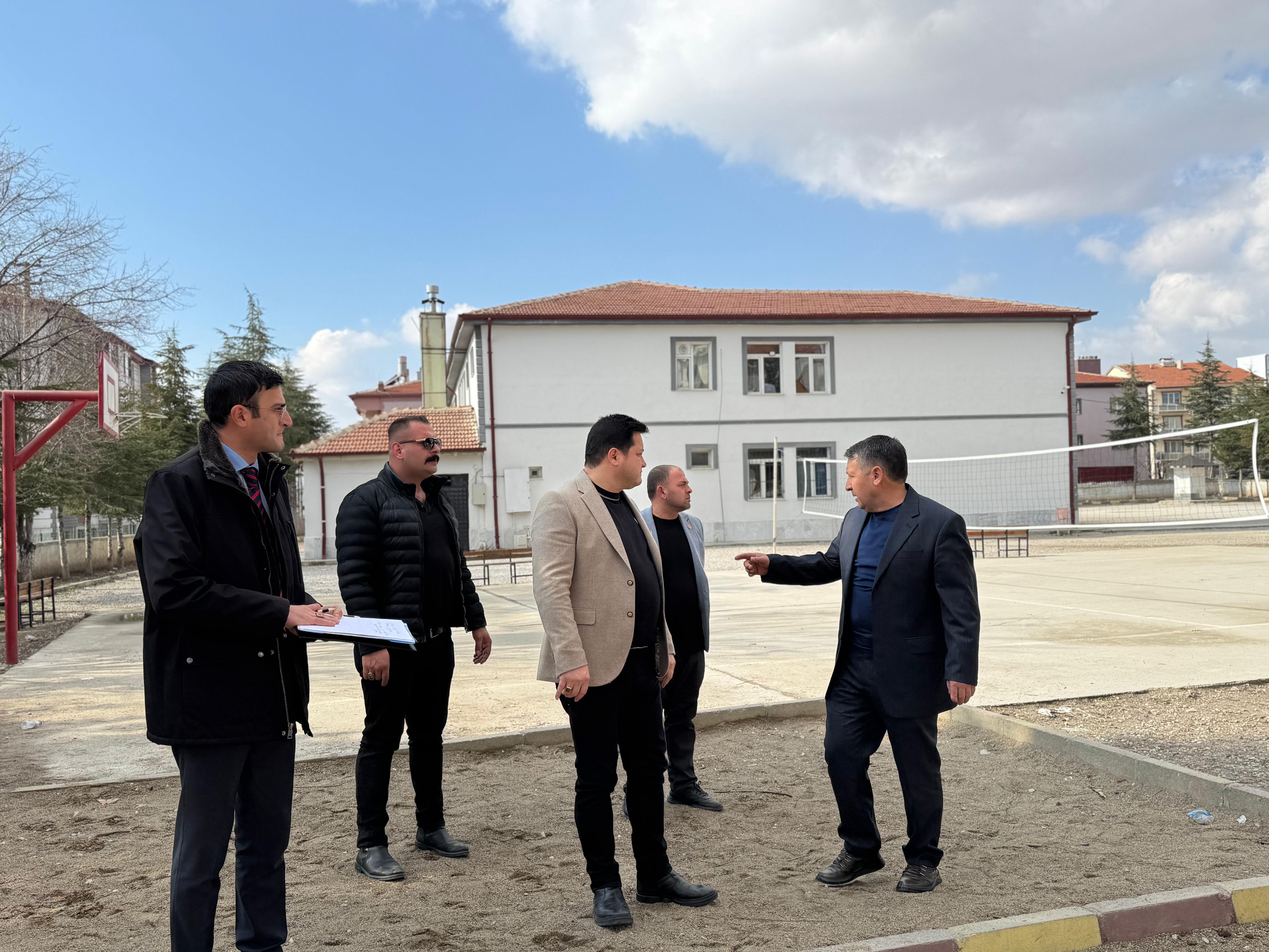 Başkan Aynacı, Bağlarbaşı Mahallesi’nde İncelemelerde Bulundu