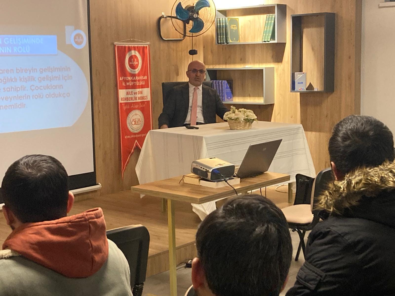 JANDARMA KAVŞAĞINDA  KAZA SÜRÜCÜLER DİKKAT