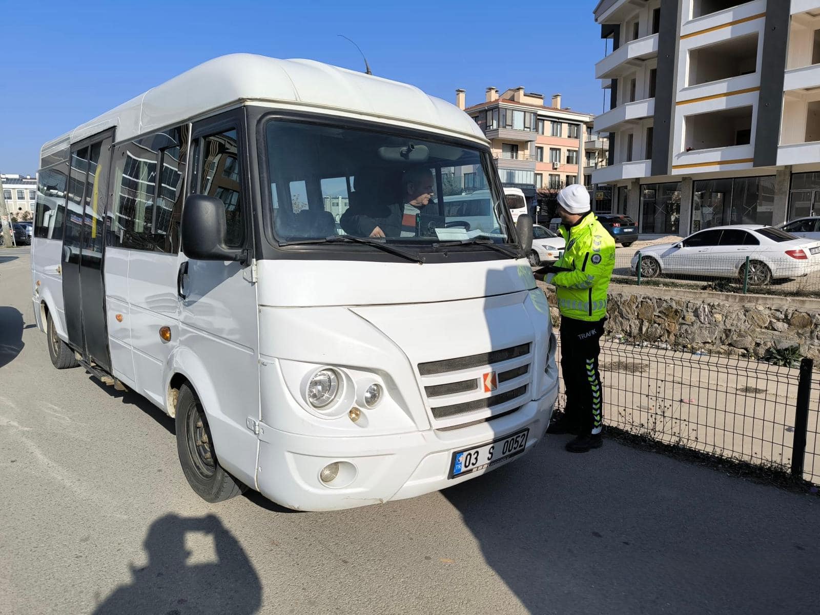 Afyonkarahisar'da Okul Servislerine Denetim: 10 Araca Cezai İşlem Uygulandı