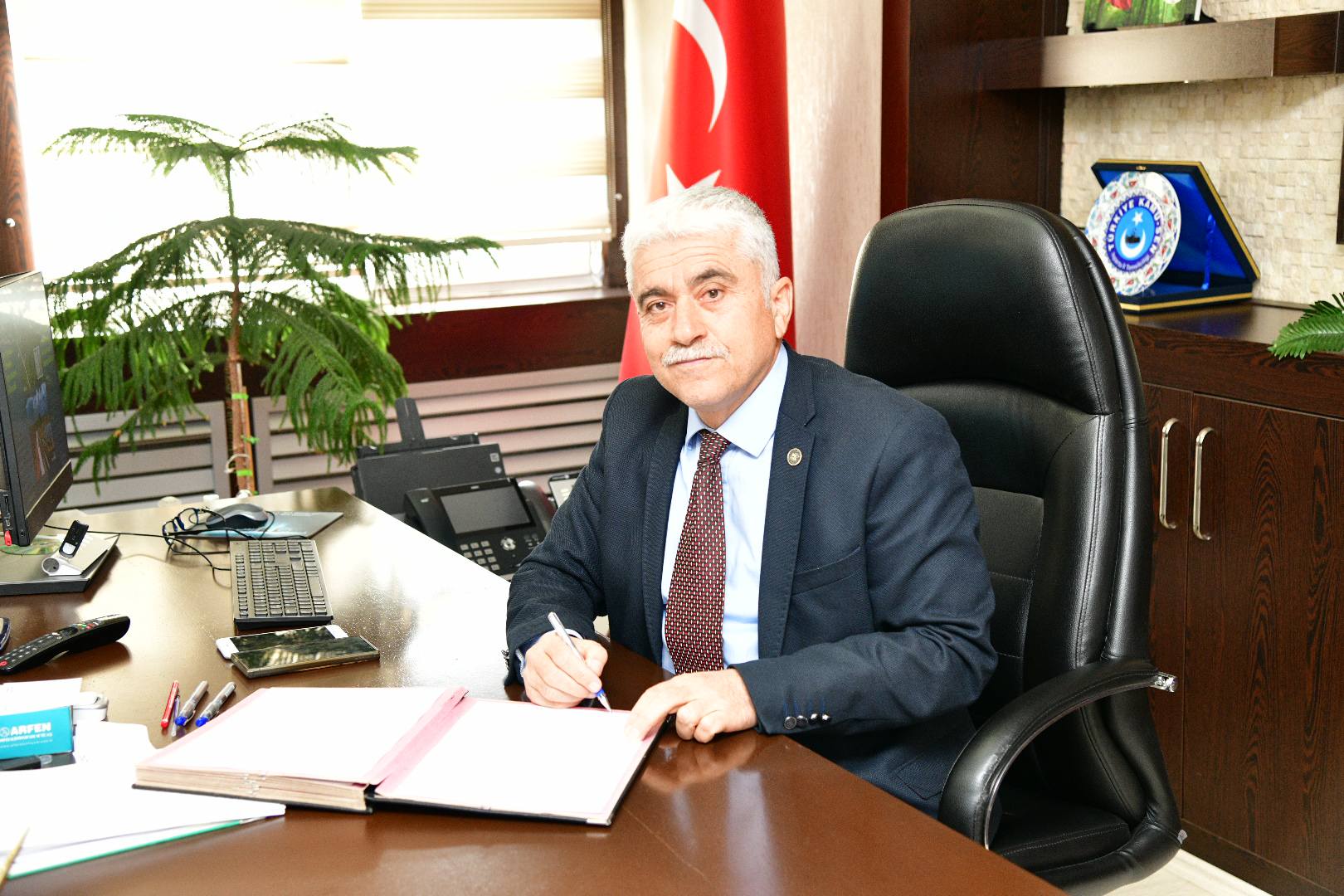 DSİ'DE İMZALAR ATILDI  BURDUR VE AFYONKARAHİSAR'A YENİ YATIRIMLAR