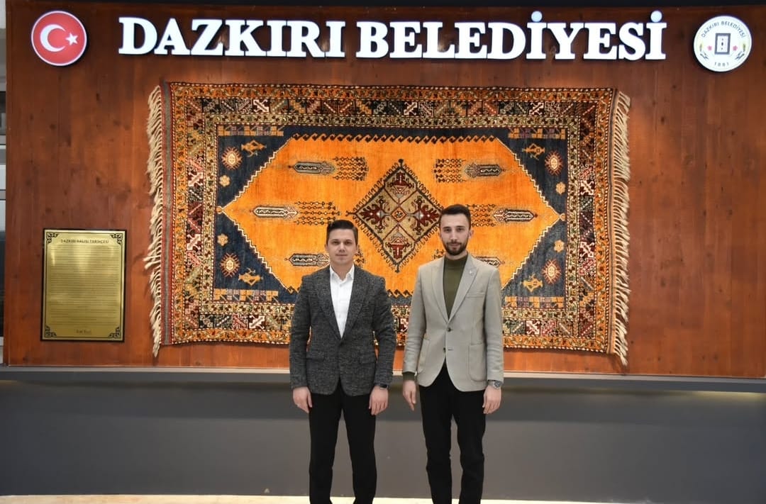BAŞKAN İNTEPE TEMASLARDA BULUNDU GÜNDEM AK GENÇLİK VE PROJELERİ OLDU