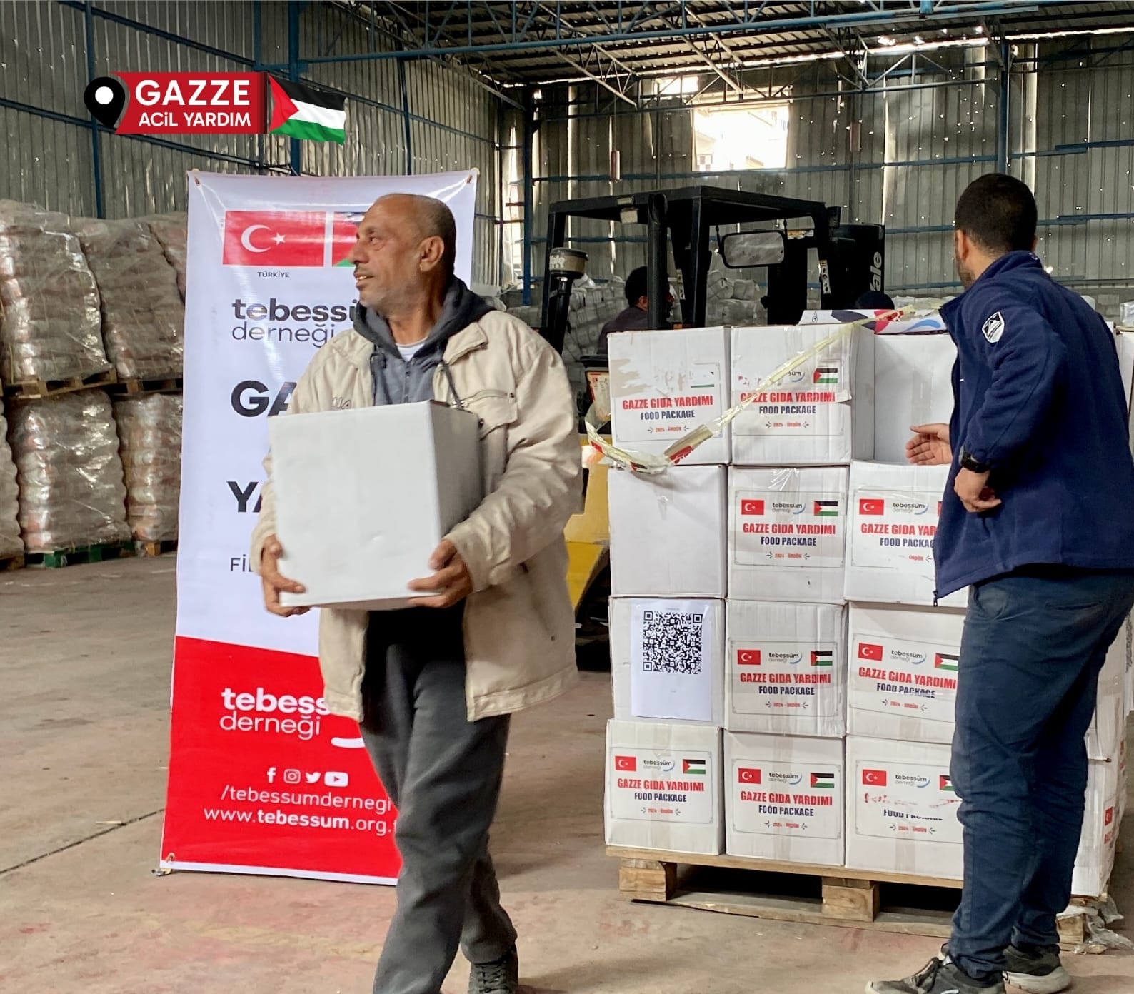 AFYON’DAN GAZZE’YE KARDEŞLİK KÖPRÜSÜ TEBESSÜM DERNEĞİ NEFES OLMAYA DEVAM EDİYOR