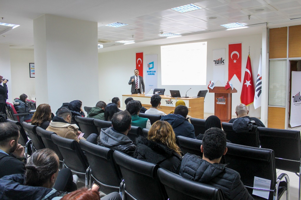 ERKILINÇ: HAKLARINIZA EN AZ BİZLER KADAR SAHİP ÇIKIN