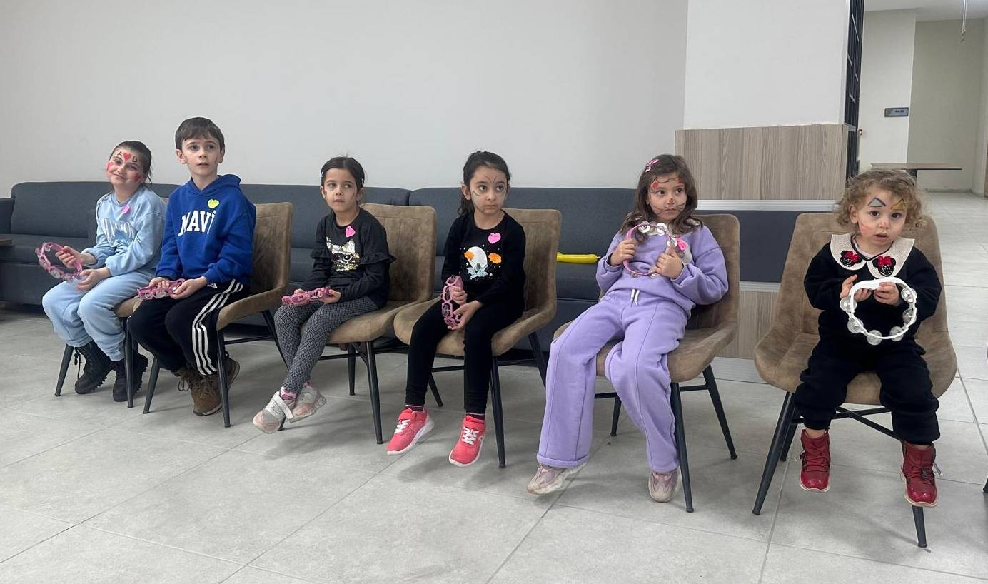MİNİKLER AFSÜ’DE MÜZİKLE BULUŞTU