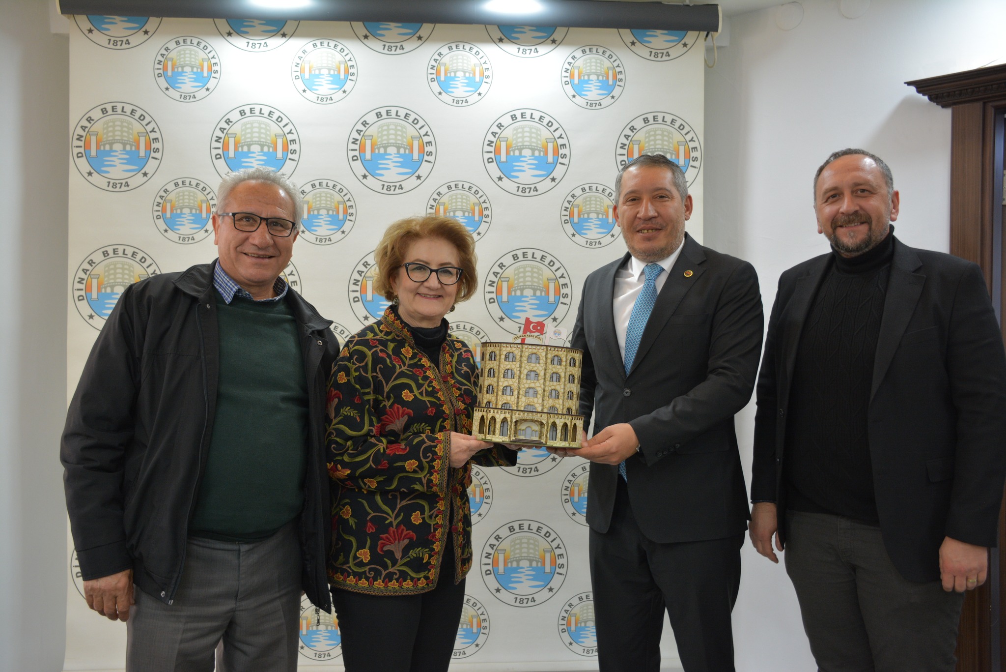 Belediye Başkanı Topçu’ya, Anlamlı Ziyaretler Gerçekleşti
