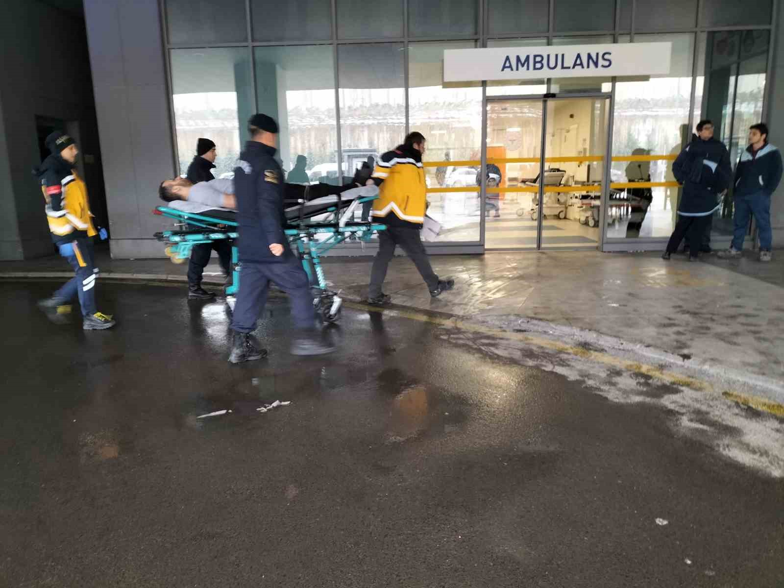 Cezaevinde Kavga: 2 Mahkum Yaralandı