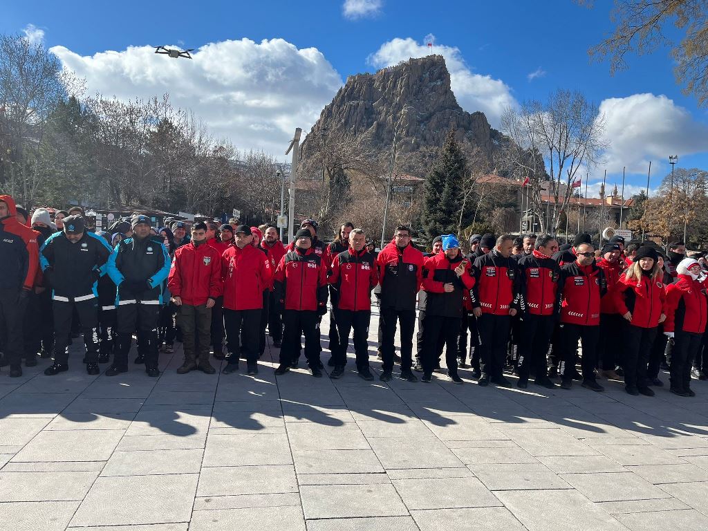 VALİ VEKİLİ KEKLİK: AFYONKARAHİSAR KAHRAMAN BİR ŞEHİR OLDUĞUNU KEZ DAHA GÖSTERDİ"