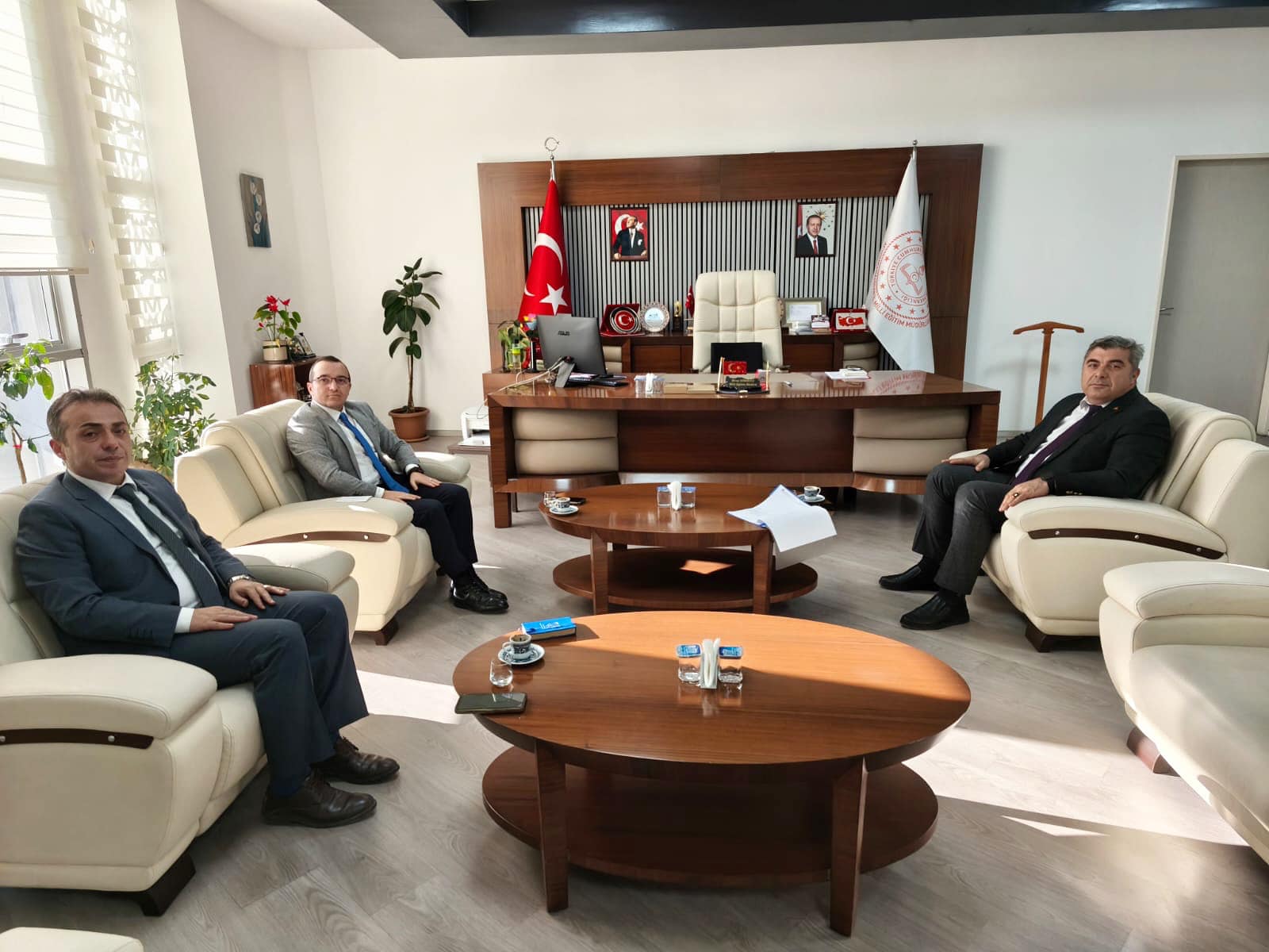 Çobanlar Kaymakamlığından, İl Milli Eğitim Müdürlüğüne Ziyaret