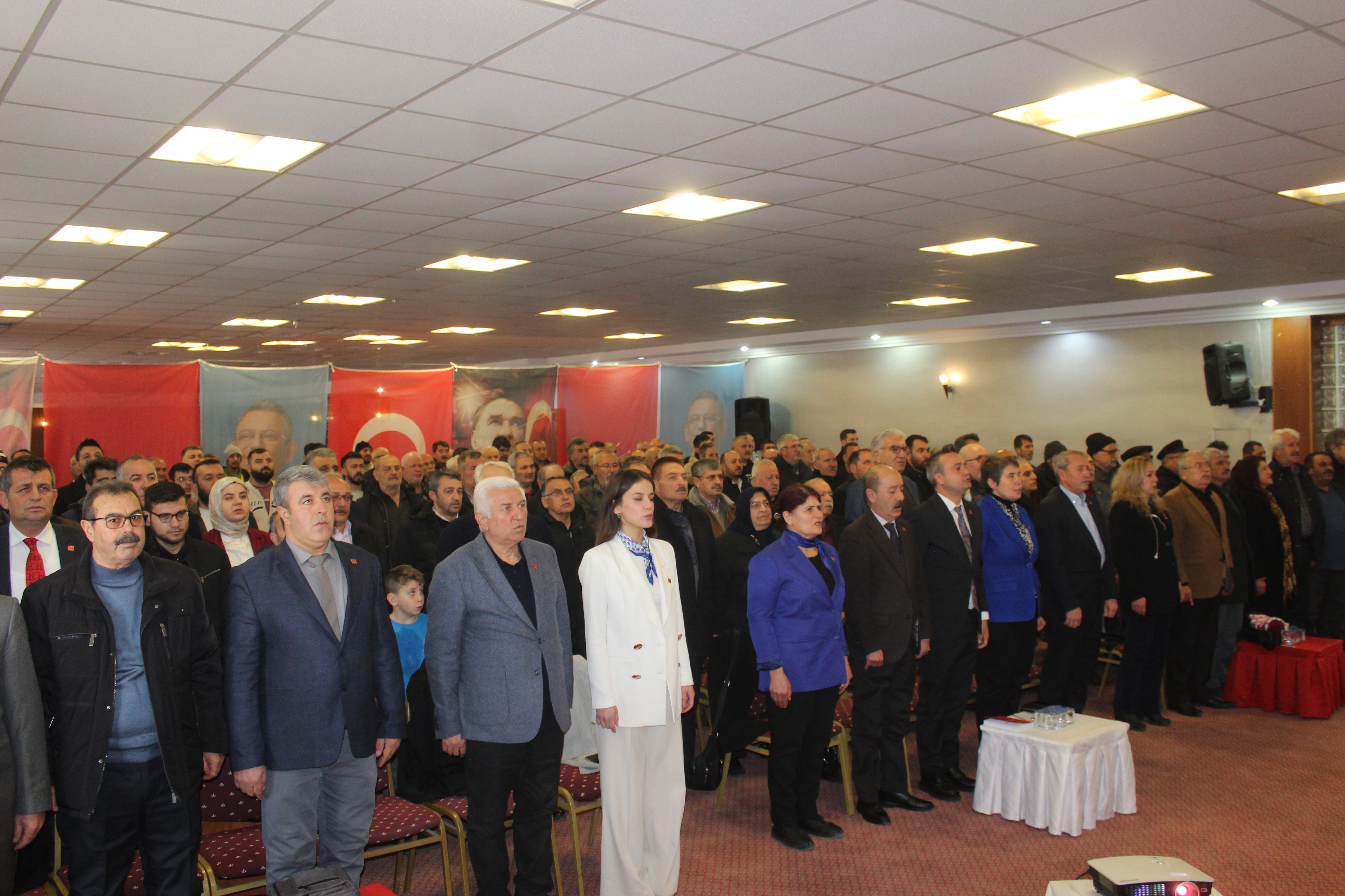“CUMHURİYET HALK PARTİSİ İLK SEÇİMDE İKTİDAR OLACAK!”