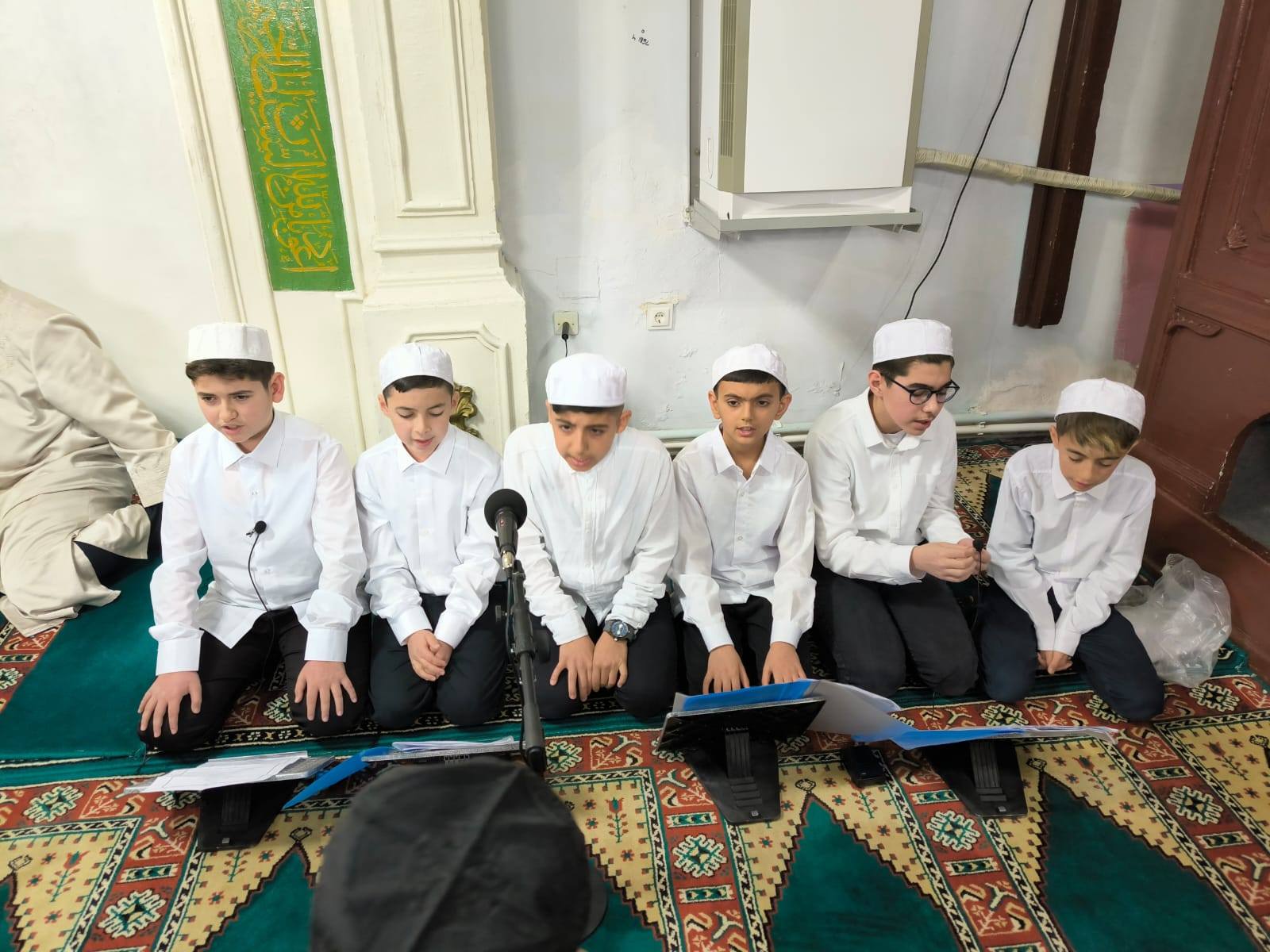 Dinar İlçesinde, “Hafızlarla Ailecek Sabah Namazı Buluşması” Programı Düzenlendi