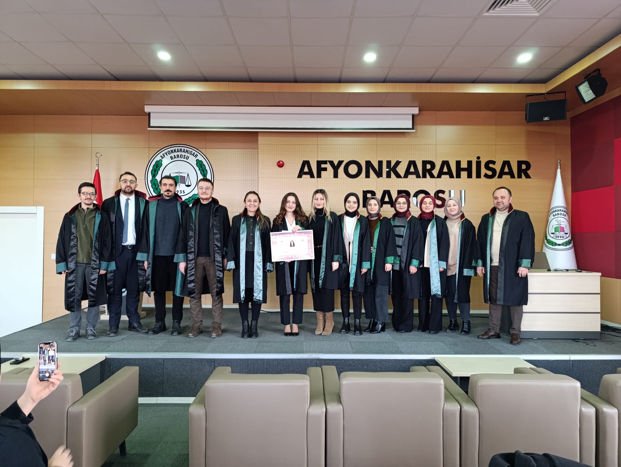 Afyonkarahisar Barosunda, Av. Küçükakın Yemin Ederek Ruhsatını Aldı
