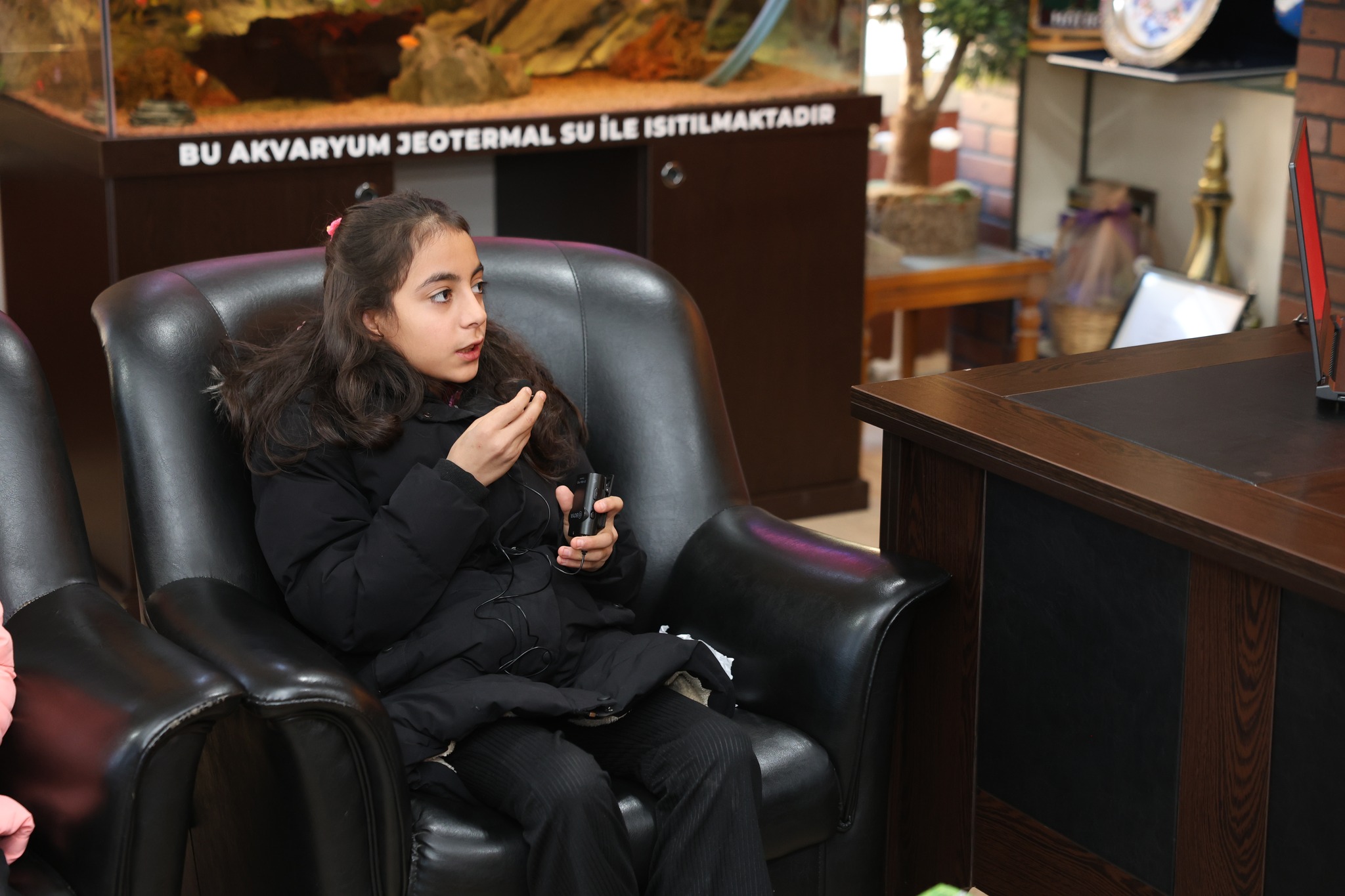 Barbaros Ortaokulu Öğrencilerinden Başkan Öztaş'a Ziyaret