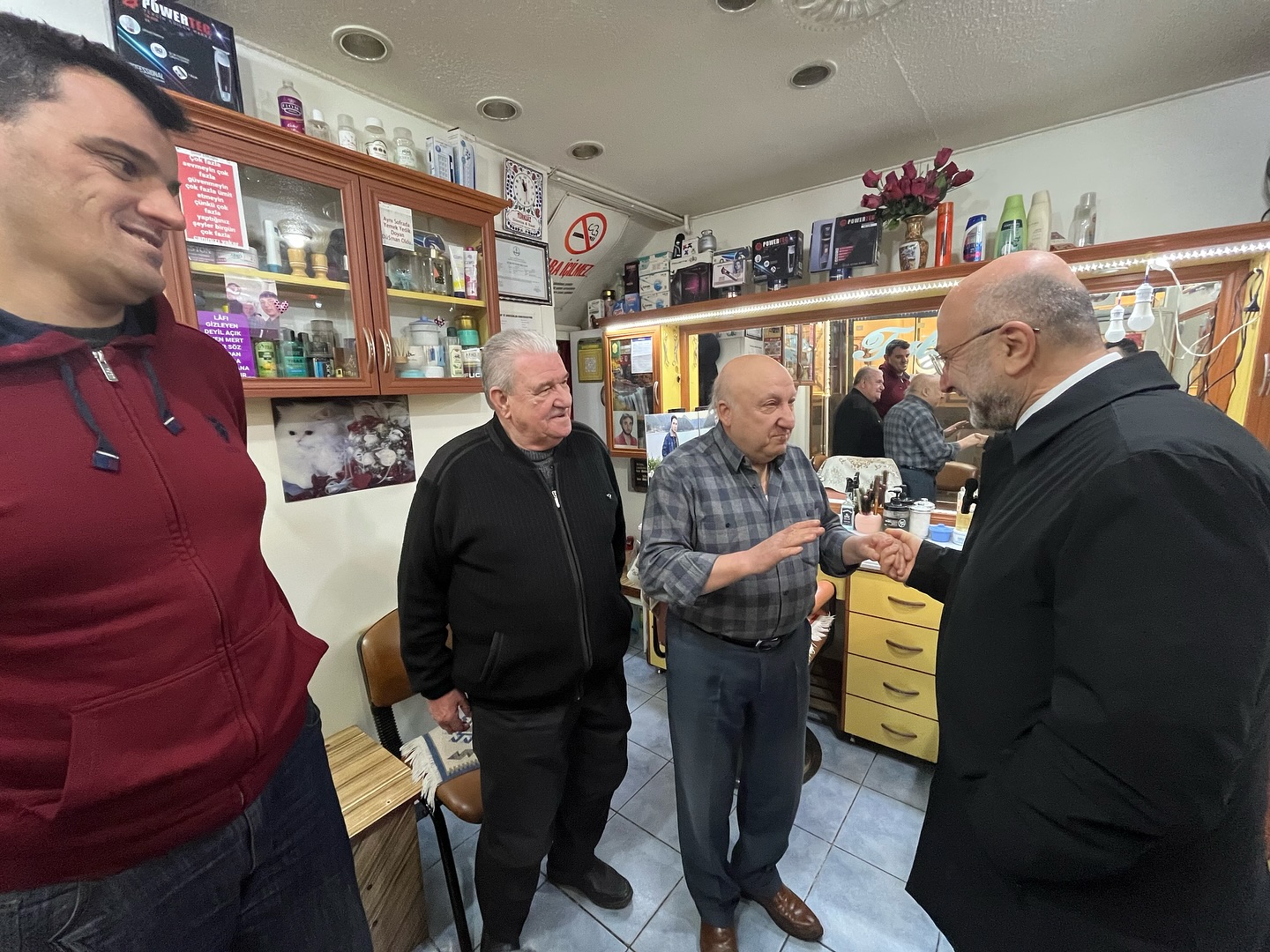 Başkan Şahin'den, Uzun Çarşı Esnaflarına Ziyaret