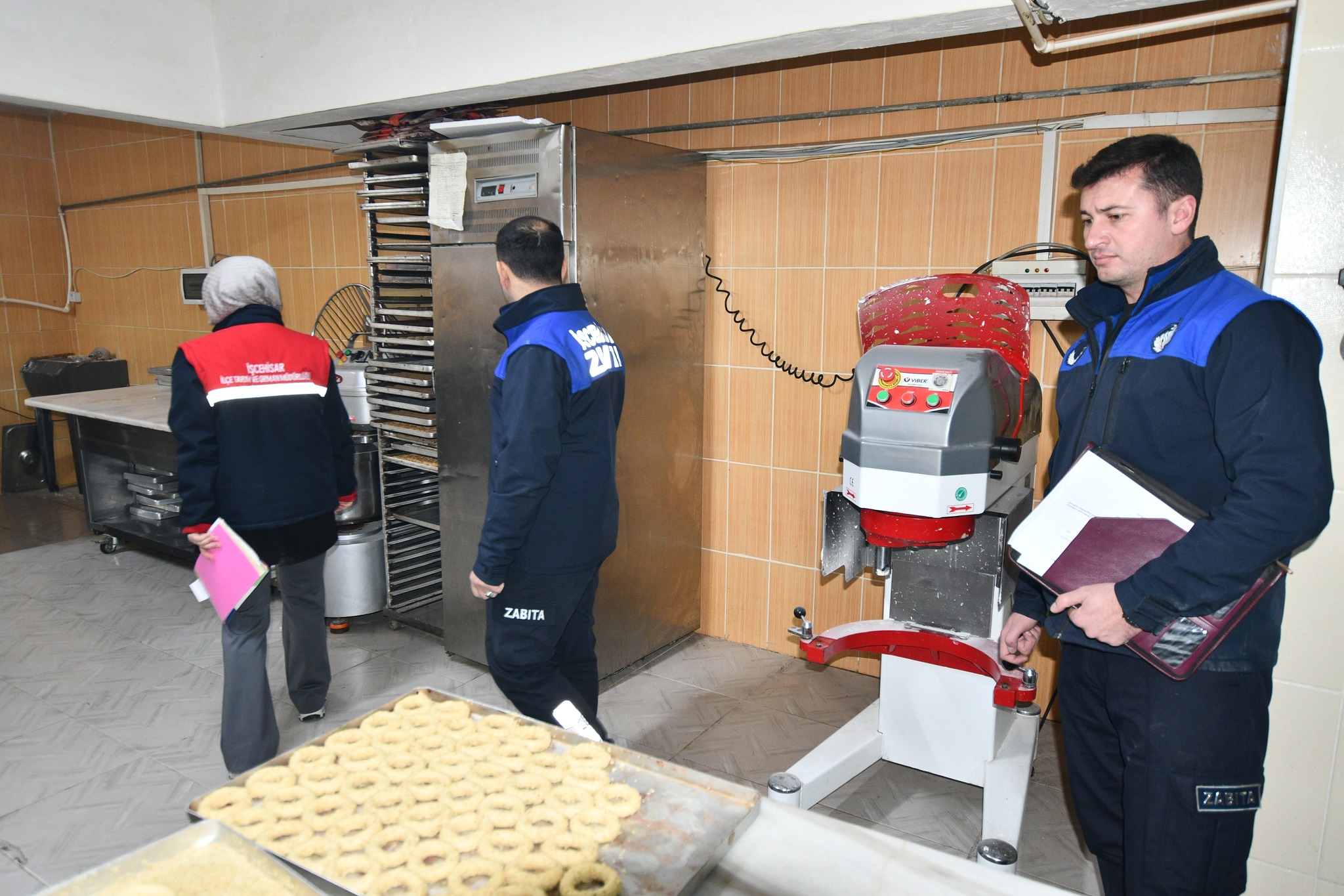 İscehisar'da  Pastanelerde Gıda ve Hijyen Denetimi Yapıldı