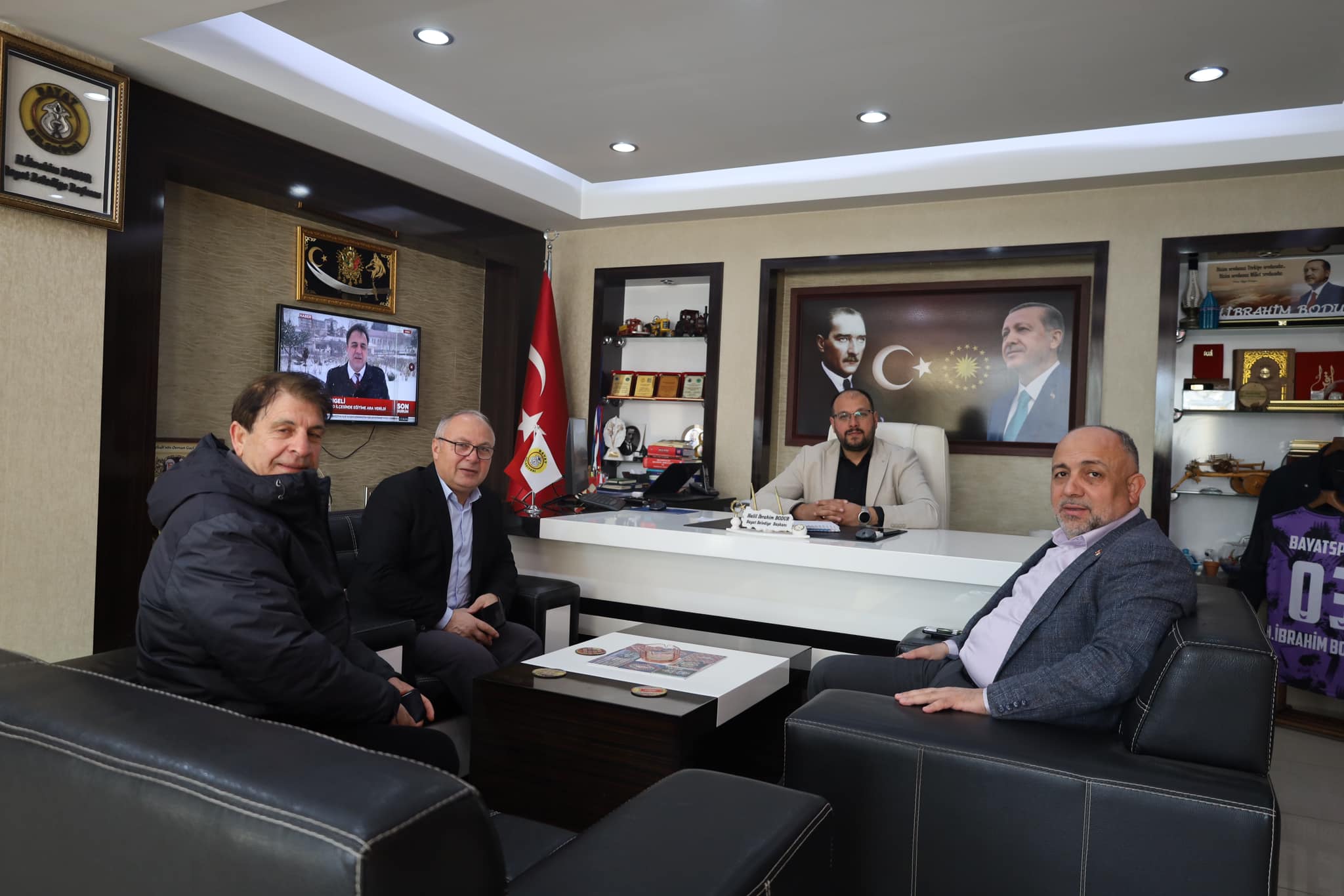 İl Gençlik ve Spor Müdürü Kasapoğlu’ndan, Bayat Belediyesine Ziyaret