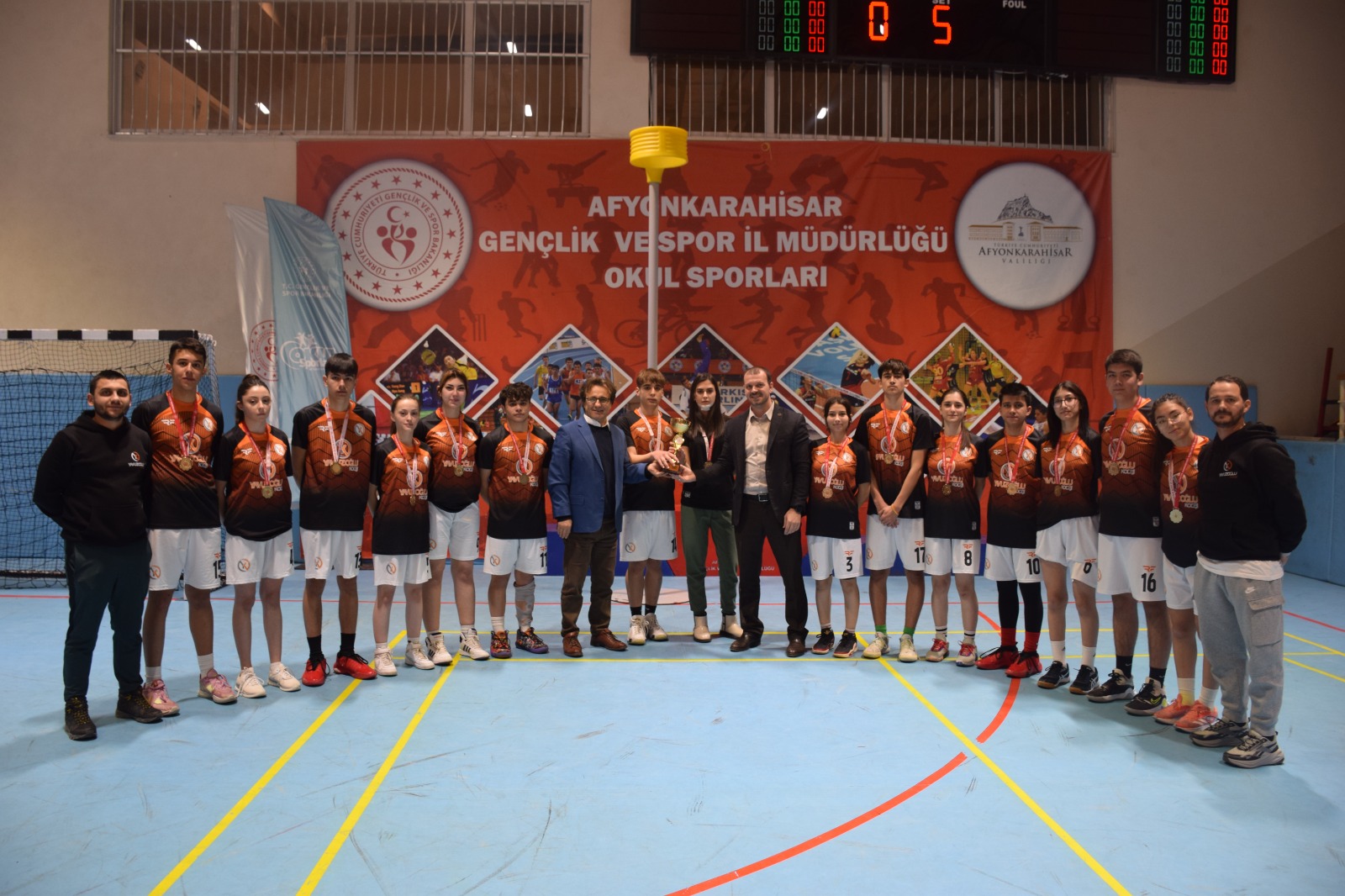 Afyonkarahisar’da Korfbol Heyecanı: Gençler ve Yıldızlar Müsabakaları Sona Erdi