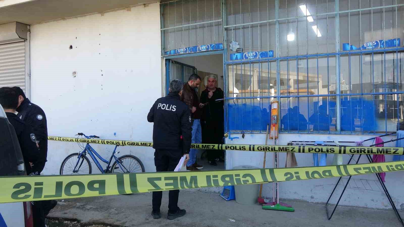 Berbere Geldi, Canından Oldu