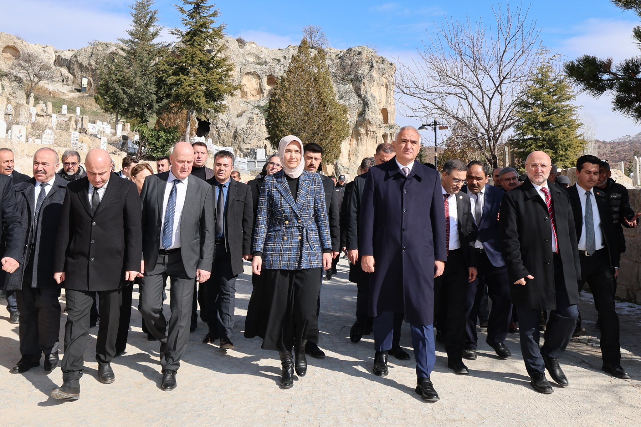 Bakan Ersoy, Afyon’un Tarihi Mirası Frig Vadisi’ni Gezdi