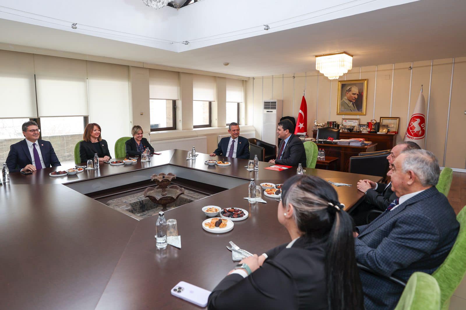 ÜLKE GÜNDEMİNİ DEĞERLENDİRDİLER