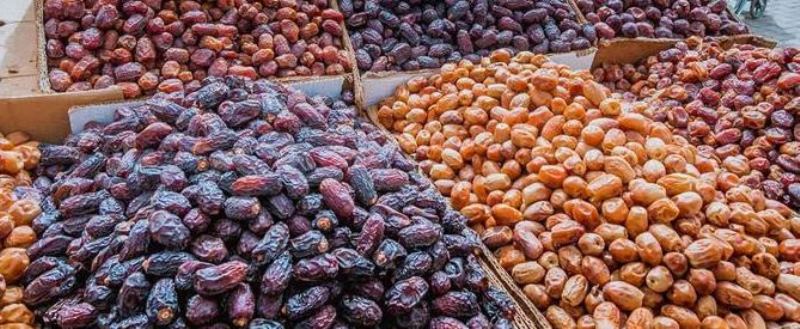 RAMAZAN ÖNCESİ HURMA TEZGÂHLARDA!