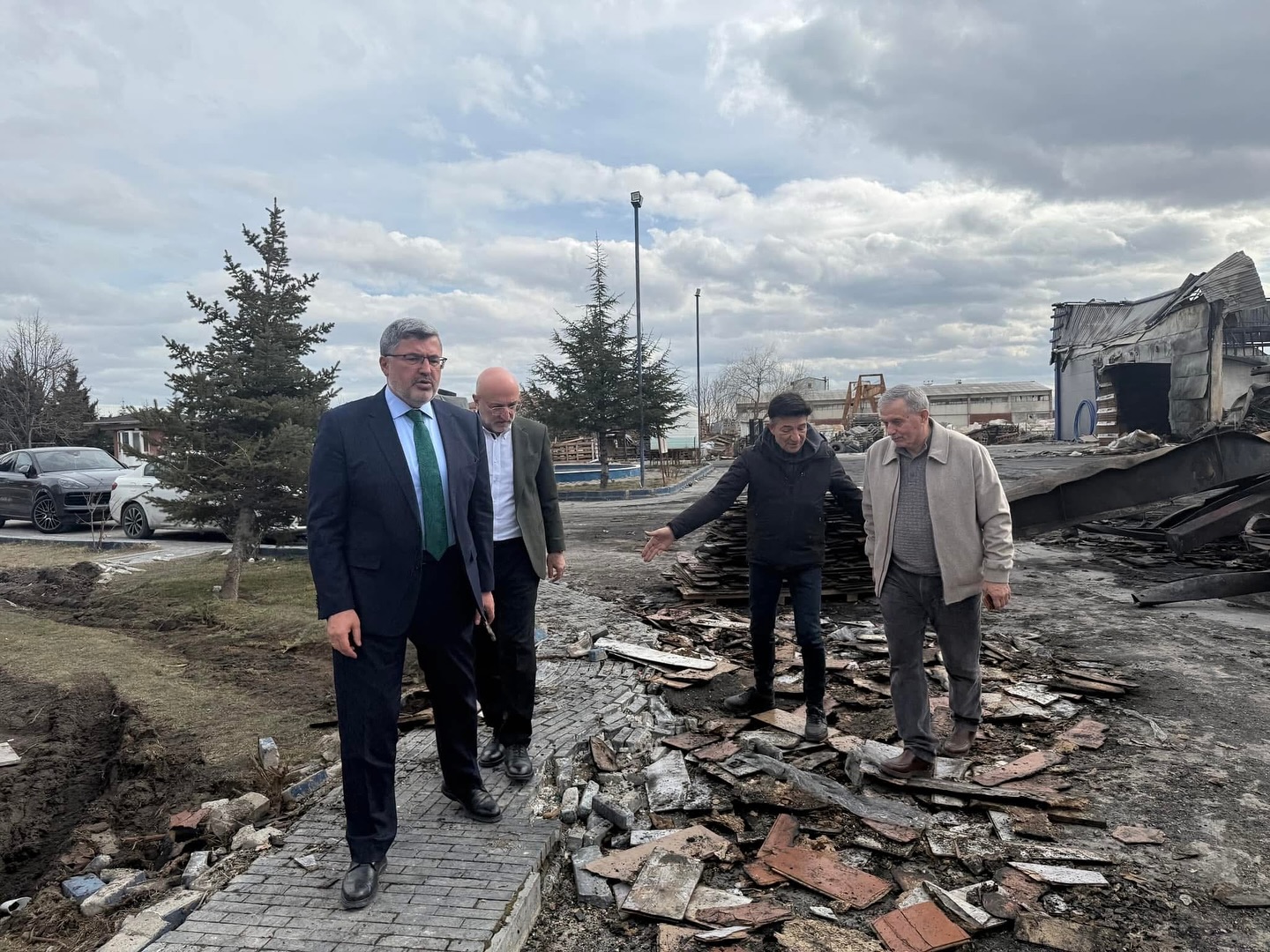 ÖZKAYA VE ŞAHİN ÖZPET’TE İNCELEMELERDE BULUNDU