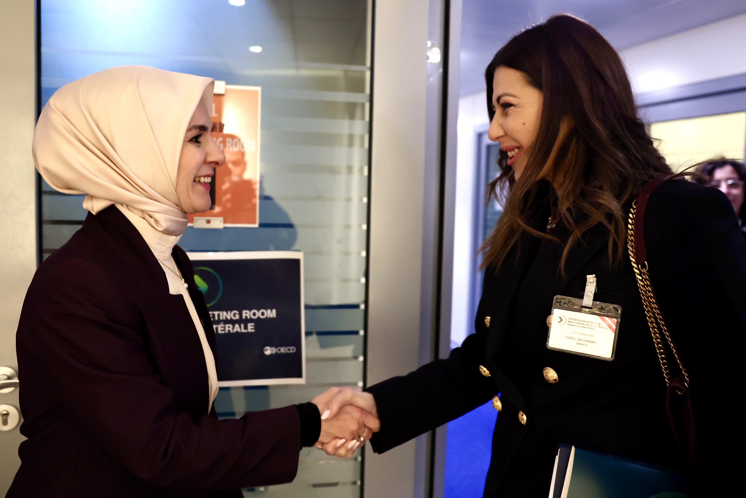 ANADOLU'NUN RUHUNU OECD'YE TAŞINDI  TÜRKİYE'NİN AİLE MERKEZLİ POLİTİKALARI ÖNE ÇIKTI