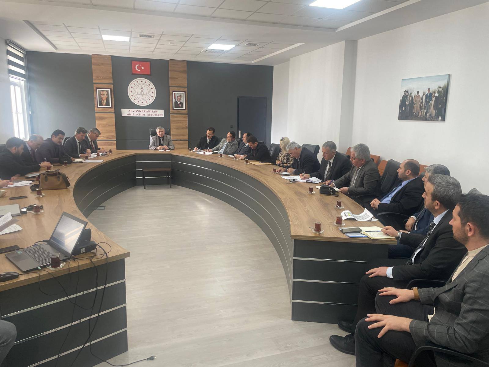 AFYON’UN EĞİTİMİNE İVME KAZANDIRACAK  “DEĞERLER HAREKETİ" PROJESİ GÖRÜŞÜLDÜ