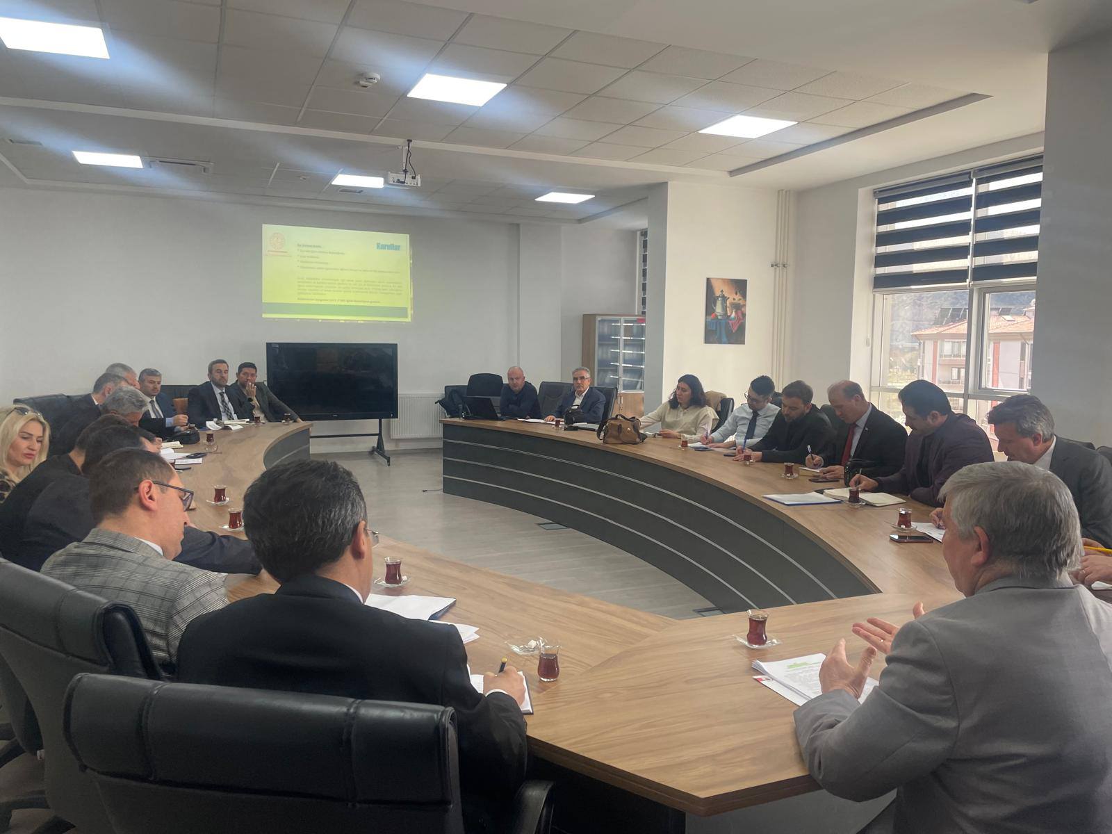 AFYON’UN EĞİTİMİNE İVME KAZANDIRACAK  “DEĞERLER HAREKETİ" PROJESİ GÖRÜŞÜLDÜ